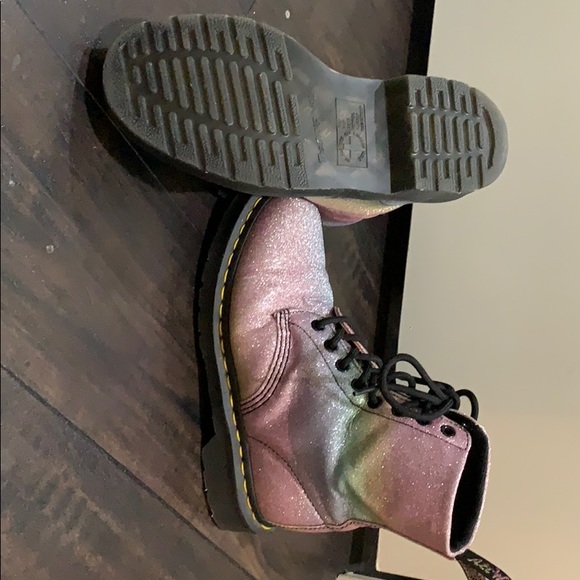 Dr. Martens - Picture 3 of 3